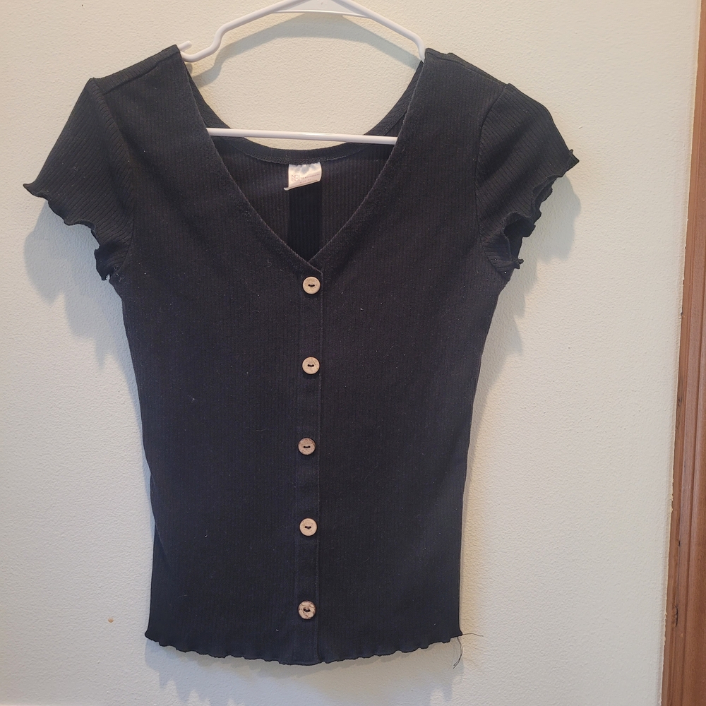 No Boundaries Black Ribbed Top With Wooden Buttons
